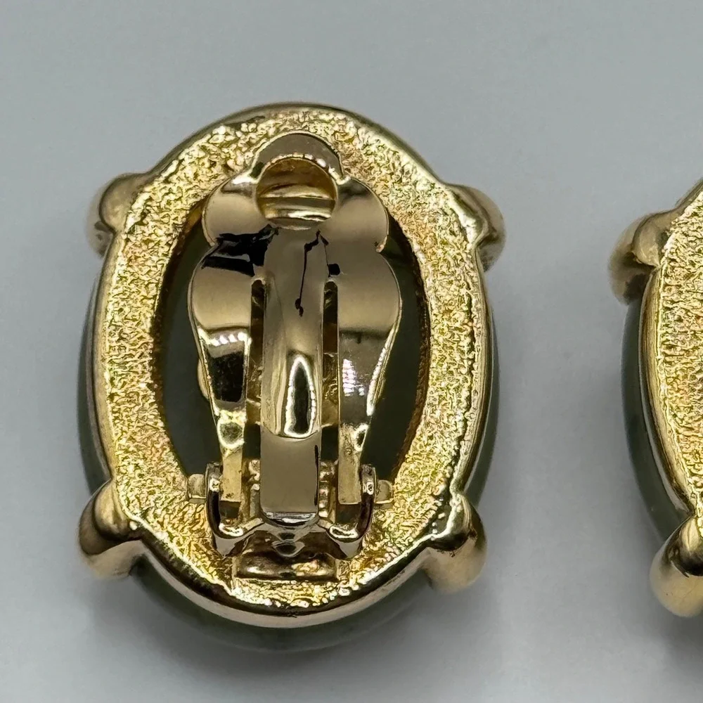 Joan Rivers Earrings Green Acrylic Cabochon Gold Tone Clip On